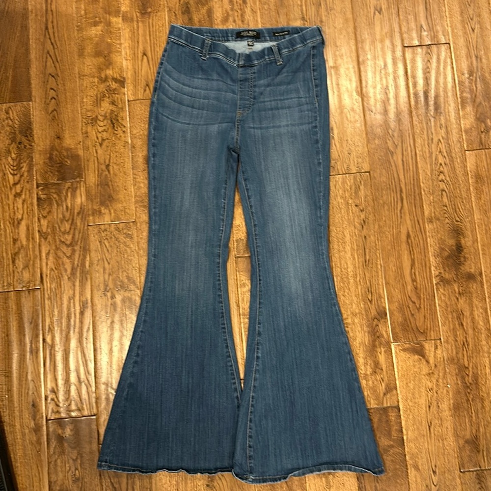 Judy Blue Super Pull on jeans